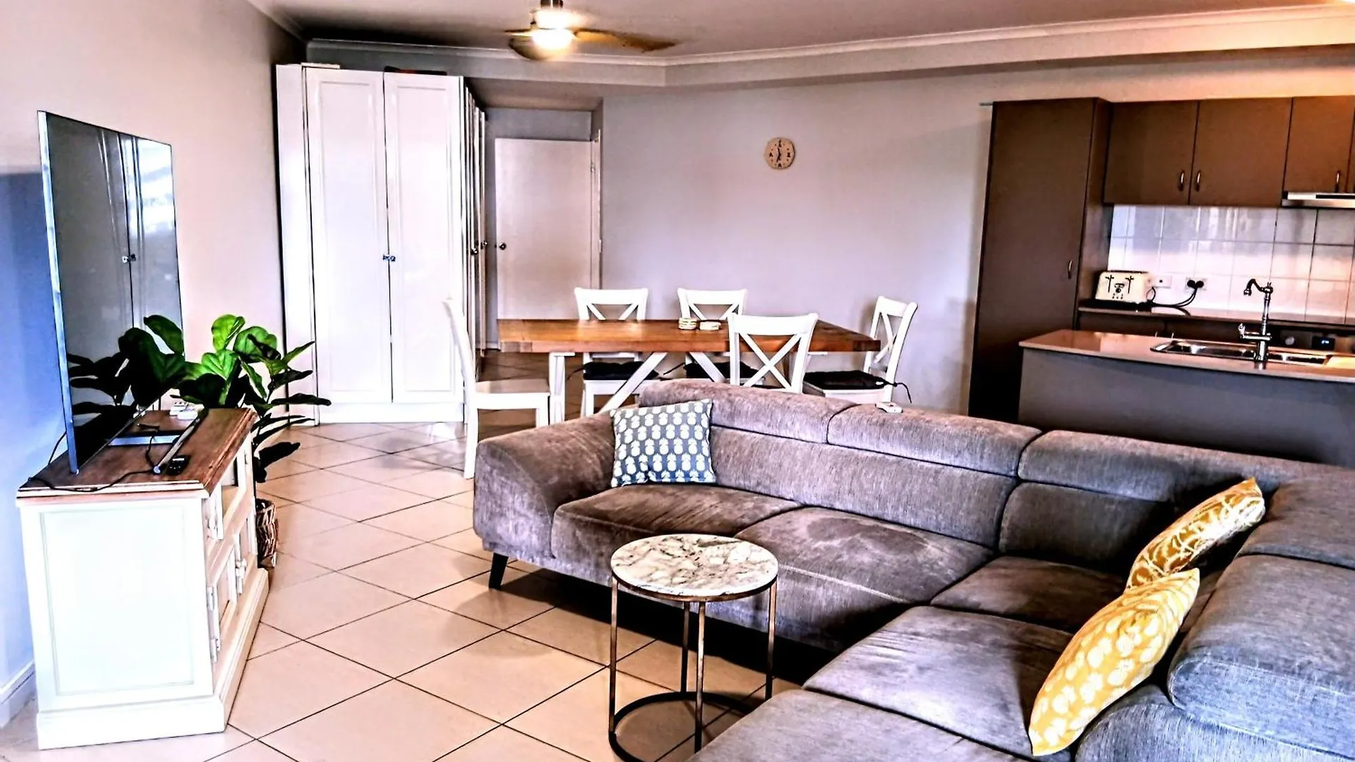 Edge view Apartment Cairns